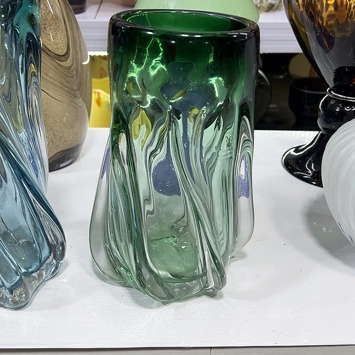 琉璃绿色高货花瓶