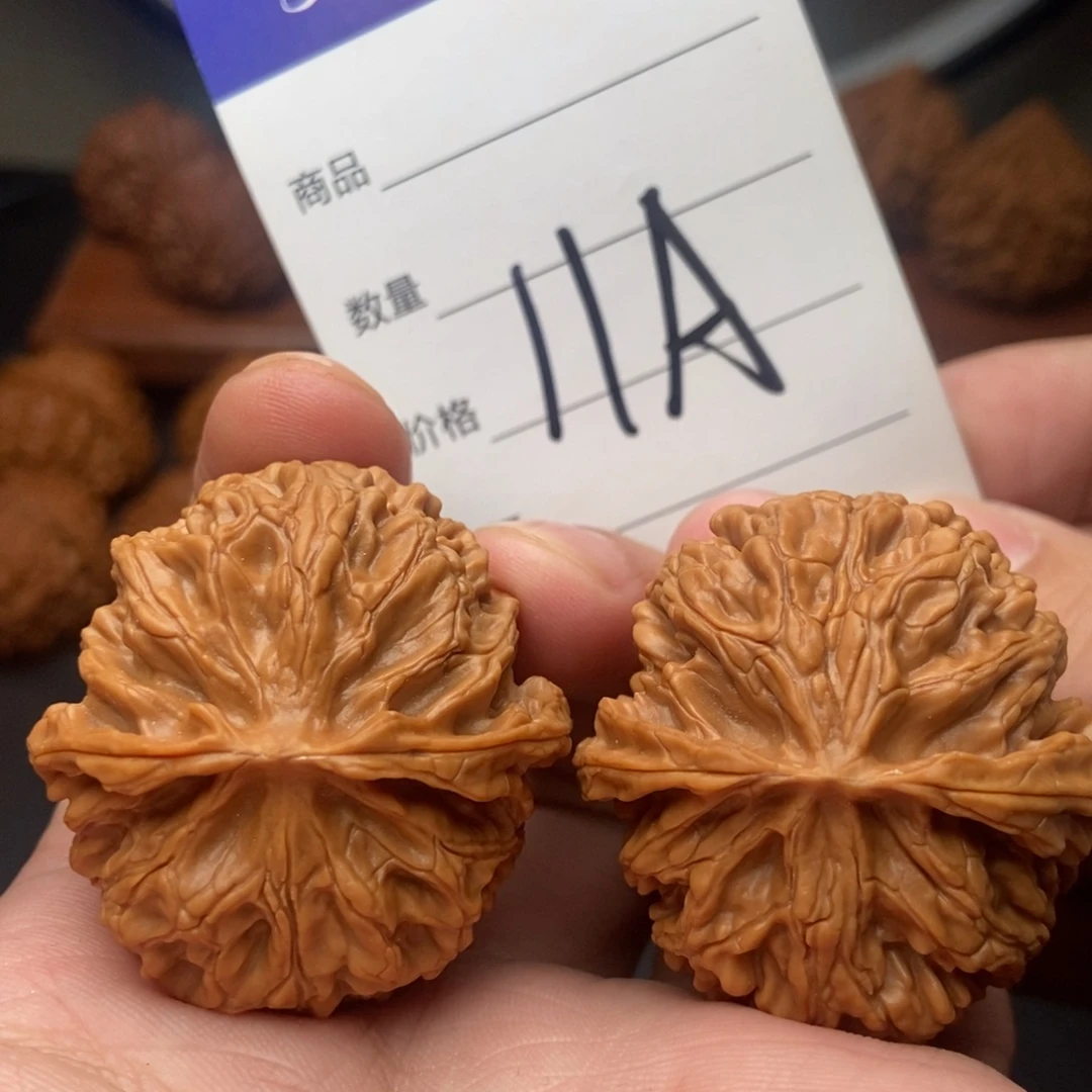 文玩核桃吊坠40苹果园