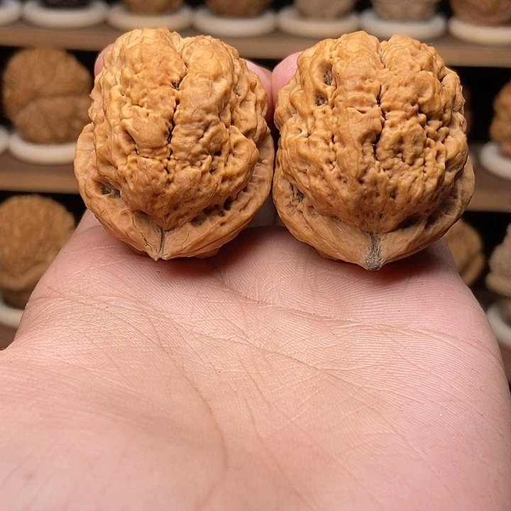 文玩核桃吊坠老蟾头