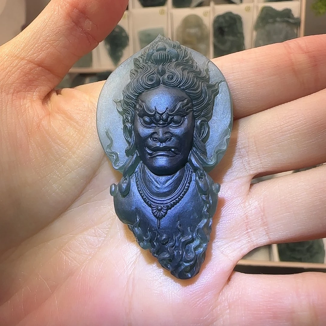 定制翡翠未镶嵌大威天龙翡翠定制