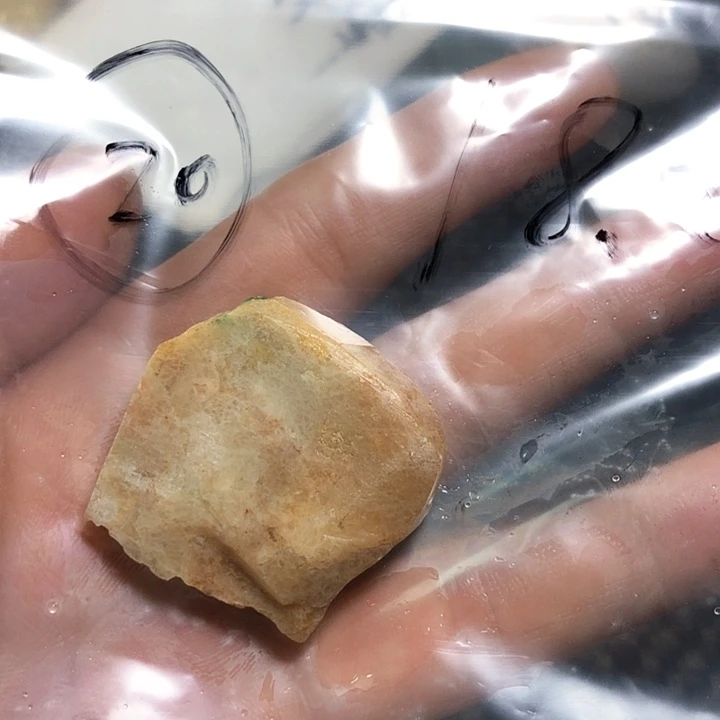 翡翠颈饰未镶嵌缅甸天然翡翠