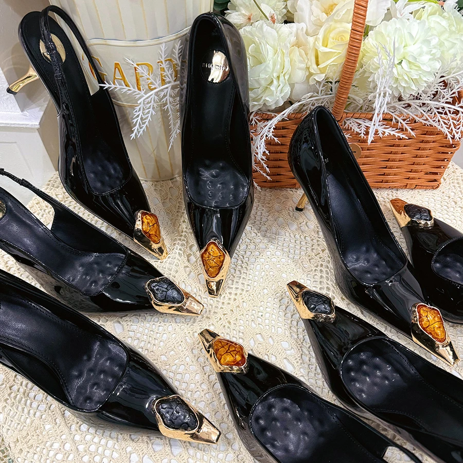 深陷其中之眼 2025春夏新款小众宝石高跟鞋黑色气质方头细跟单鞋