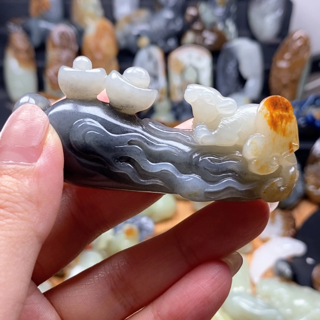 和田玉未镶嵌挂件