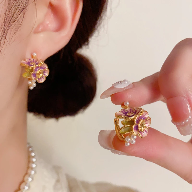 铜合金耳饰 轻奢时尚小清新滴油花瓣耳圈小众气质甜美百搭设耳环