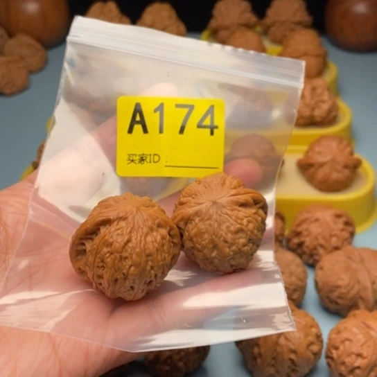 栖***.吊坠文玩核桃铁锤 36