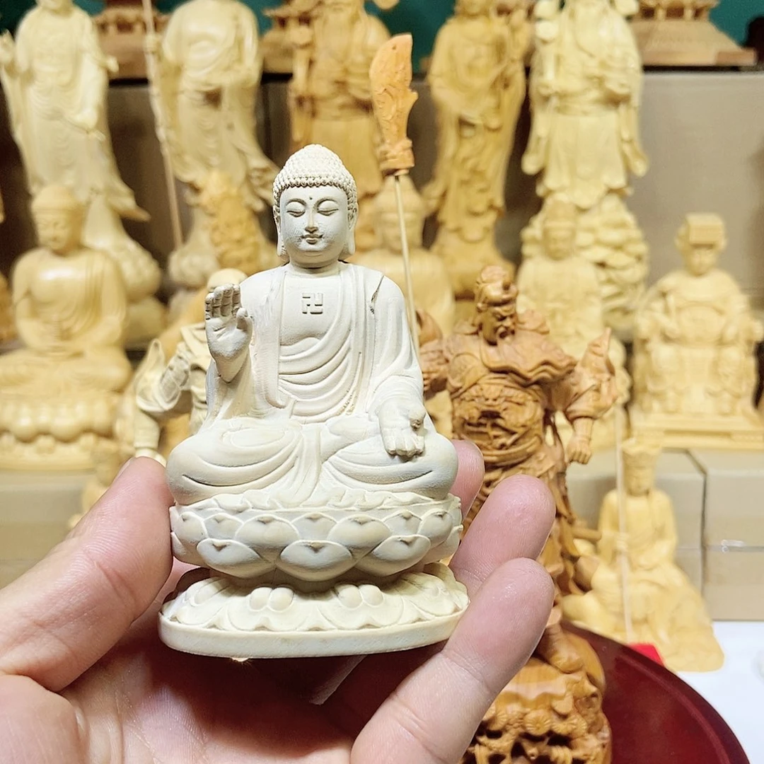 遇***哲黄杨木10公分释迦摩尼摆件