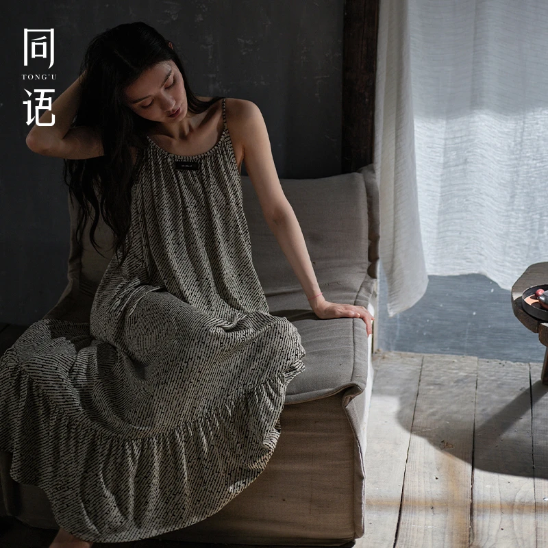 同语吊带性感睡裙女款25年新款夏季莫代尔棉睡衣家居服露背睡裙女