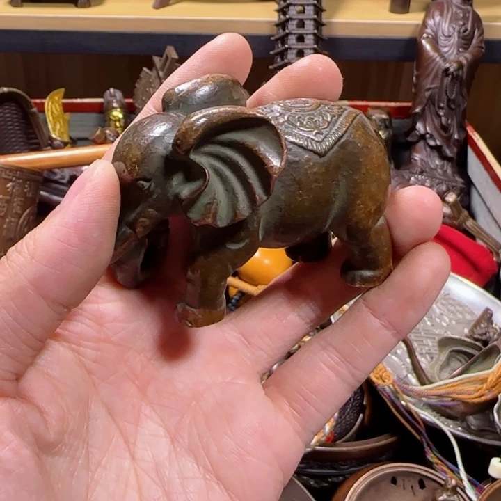 铜器把玩摆件链接