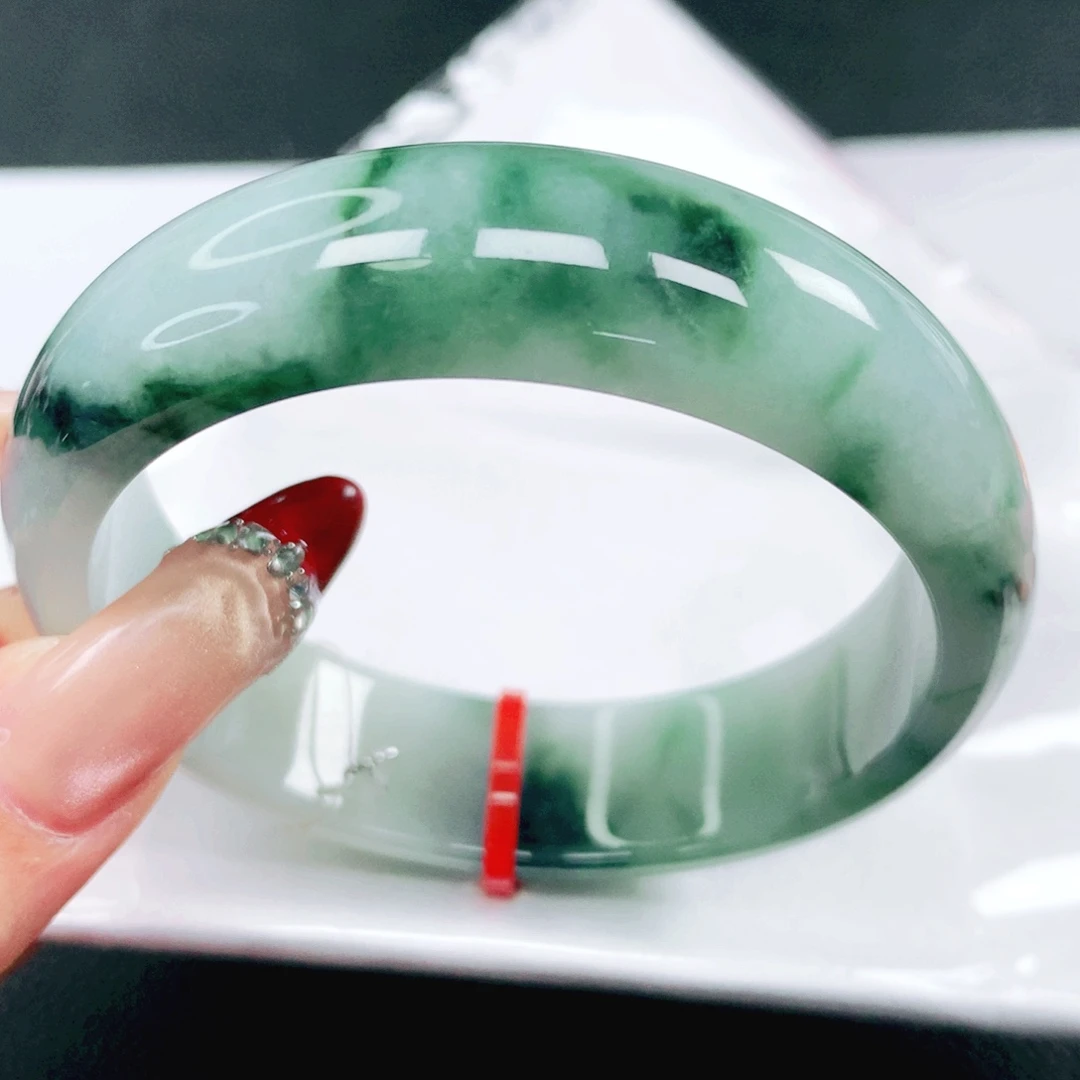 翡翠未镶嵌手镯59