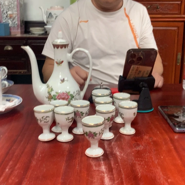 用****6景德镇陶瓷锦彩酒具