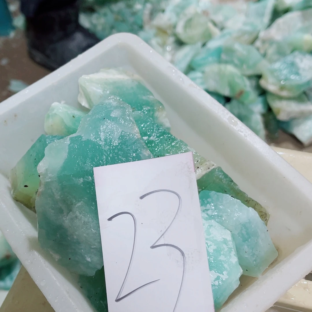 凤***蛇纹石玉未镶嵌原石