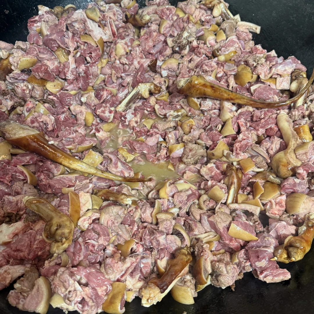 灵川特色地羊（回家自己煮）2斤砍好的纯肉