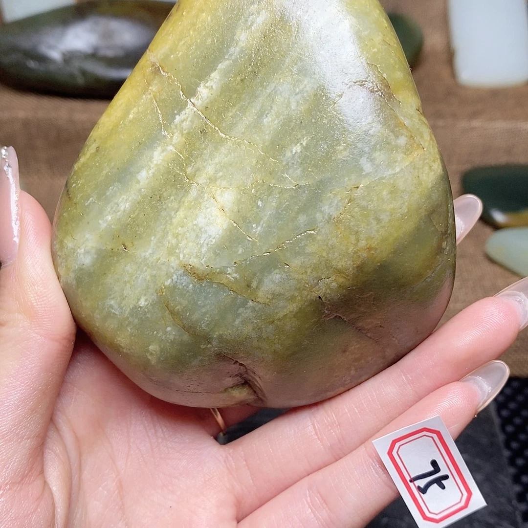 未镶嵌和田玉挂件75