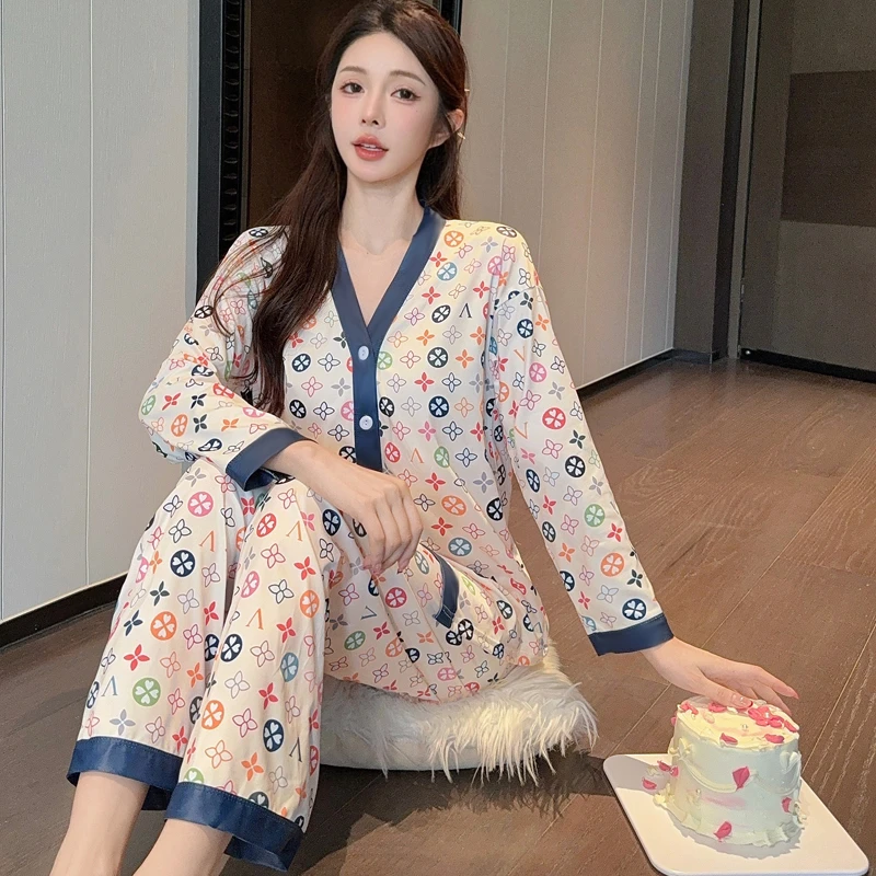 【粉丝专享】睡衣女春秋季开衫长袖长裤宽松轻奢家居服套装743