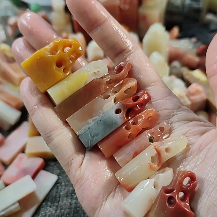 老挝石尊****惹558885888558858