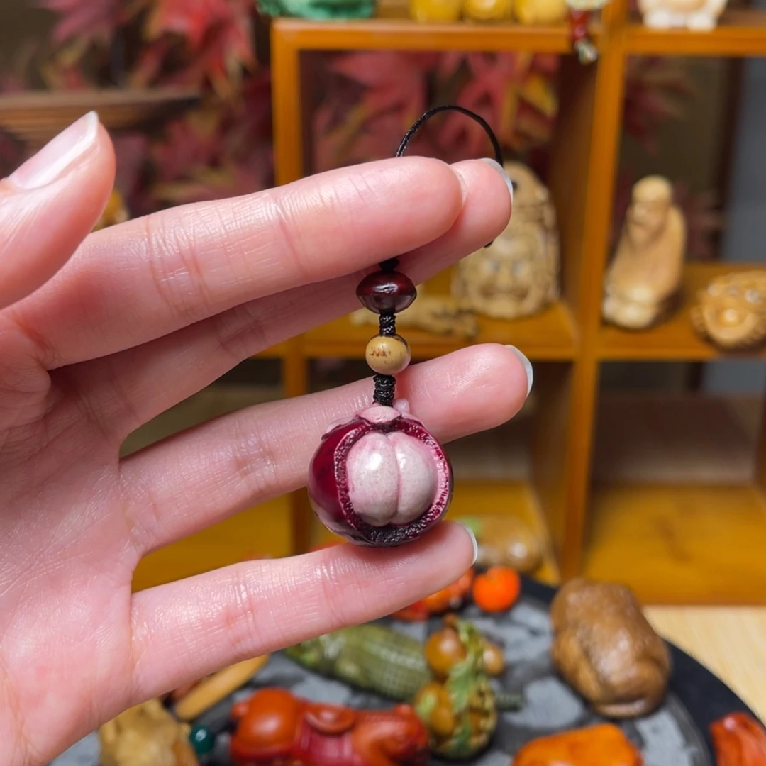 蓝***桉鹿骨把件精工山竹