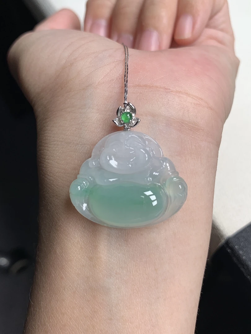 天然缅甸a货翡翠18K金镶嵌细糯冰佛公吊坠 尺寸30x29x5.2mm