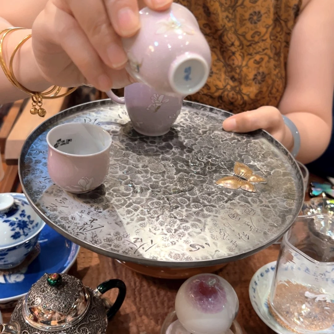 Uhhh和hh哈哈哈哈哈