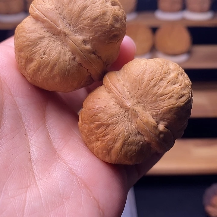 文玩核桃吊坠正文铁核桃61