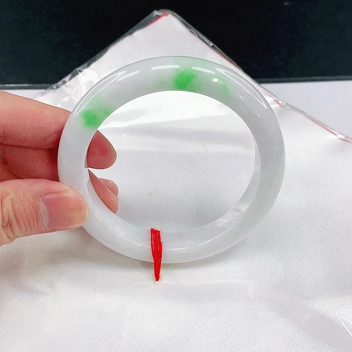 翡翠未镶嵌手镯圈59。40112