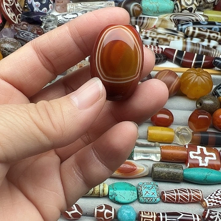 玛瑙/玉髓合金颈饰