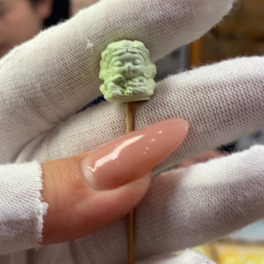 绿松石未镶嵌挂件