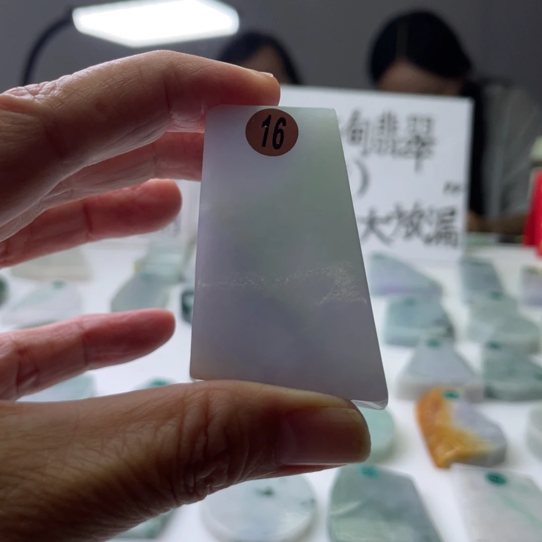 定制翡翠未镶嵌天然缅甸翡翠