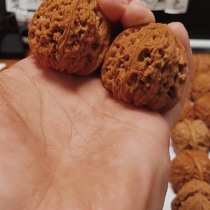 时****文玩核桃把件南疆石