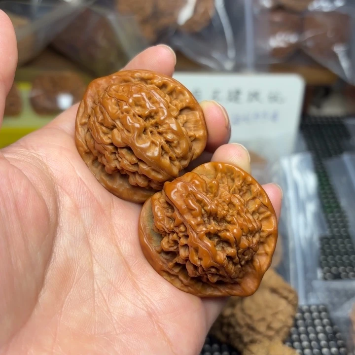 文玩核桃吊坠官帽