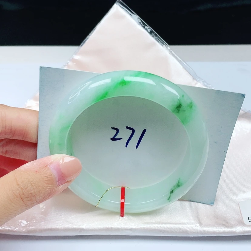 【闪购商品】翡翠手镯未镶嵌54.6圈
