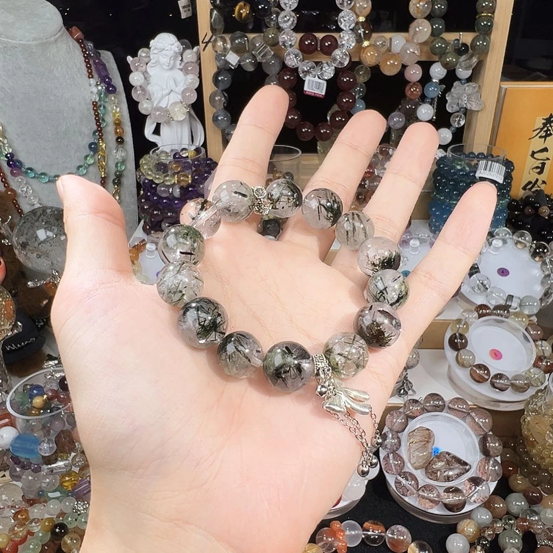 辣***妈非金属无绿幽灵穿发