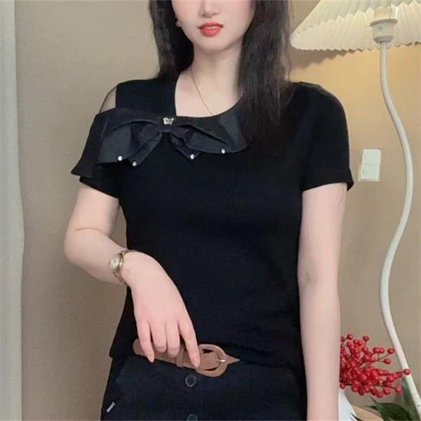 夏季新款气质百搭显瘦纯色短袖漂亮T恤衫女时髦洋气弯刀领上衣