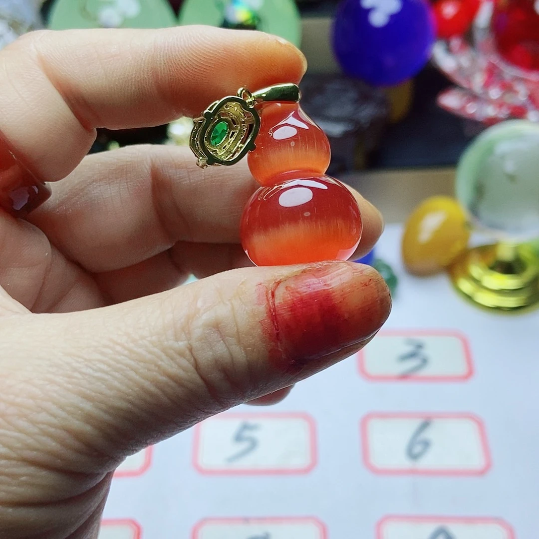 洲***际玛瑙/玉髓手链未镶嵌