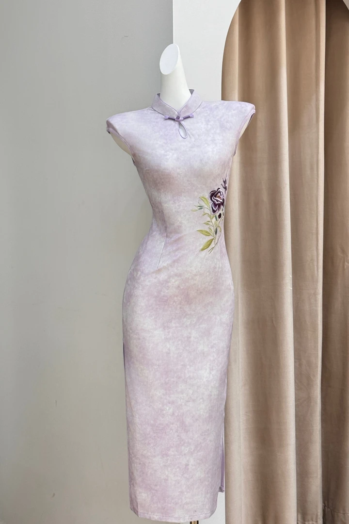 紫色旗袍2025新款上班可以穿连衣裙改良新中式夏季薄款超好看日常