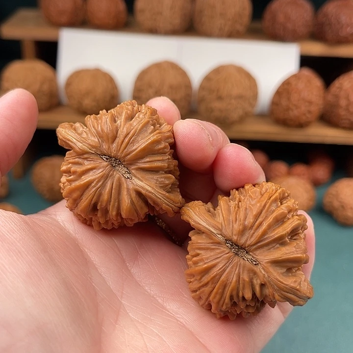 文玩核桃把件44尺平谷四座楼精品