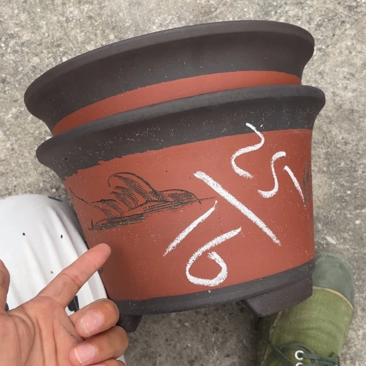紫砂花盆紫砂的花