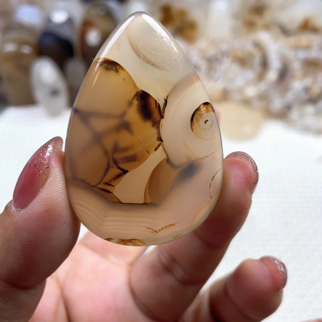 玛瑙/玉髓未镶嵌颈饰