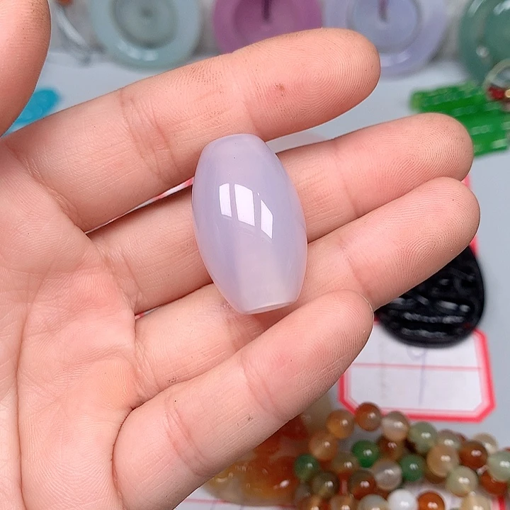 梦***悦未镶嵌颈饰玛瑙/玉髓