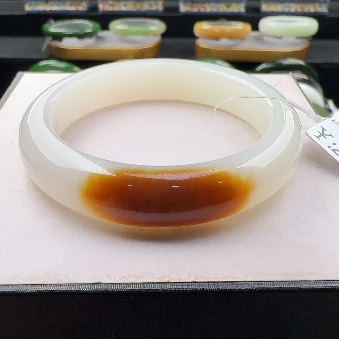 未镶嵌手镯和田玉53.7