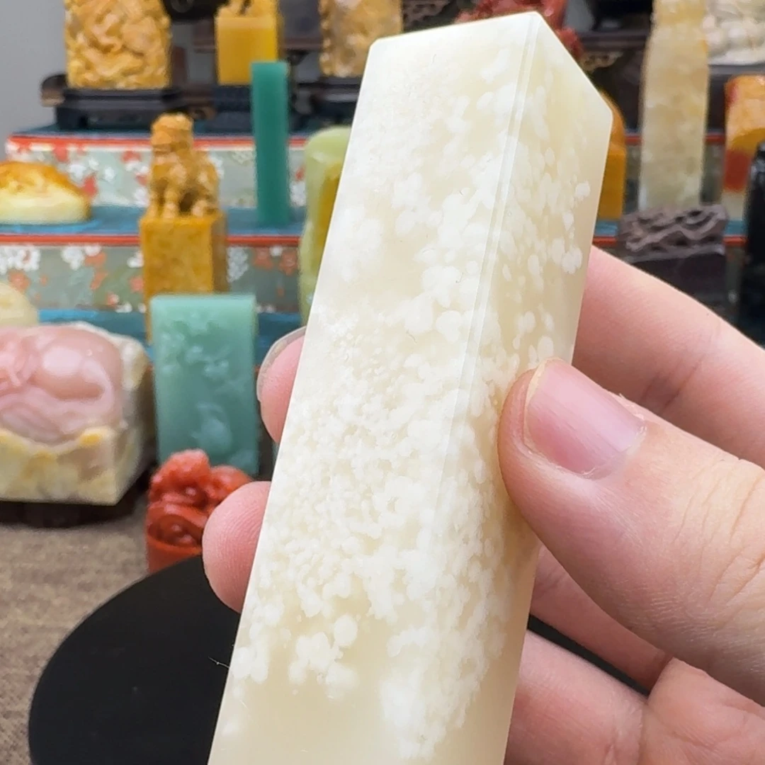 缶***狗寿山石印石寿山鱼籽山秀园308