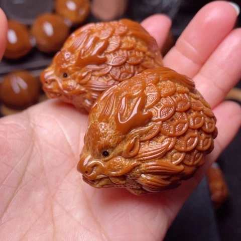 【闪购商品】手串/手链橄榄核35左右金币龙龟手球