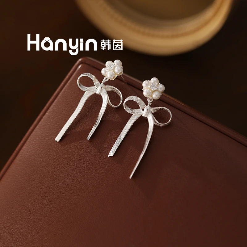 铜合金仿珍珠耳饰 925银针法式优雅气质珠珠花朵蝴蝶结耳钉