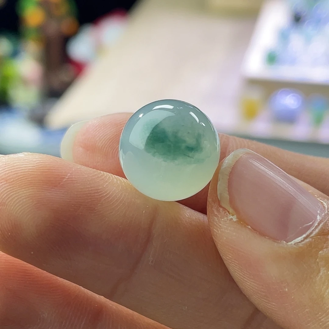 散珠翡翠展示勿拍缅甸翡翠a货卡13+飘蓝花