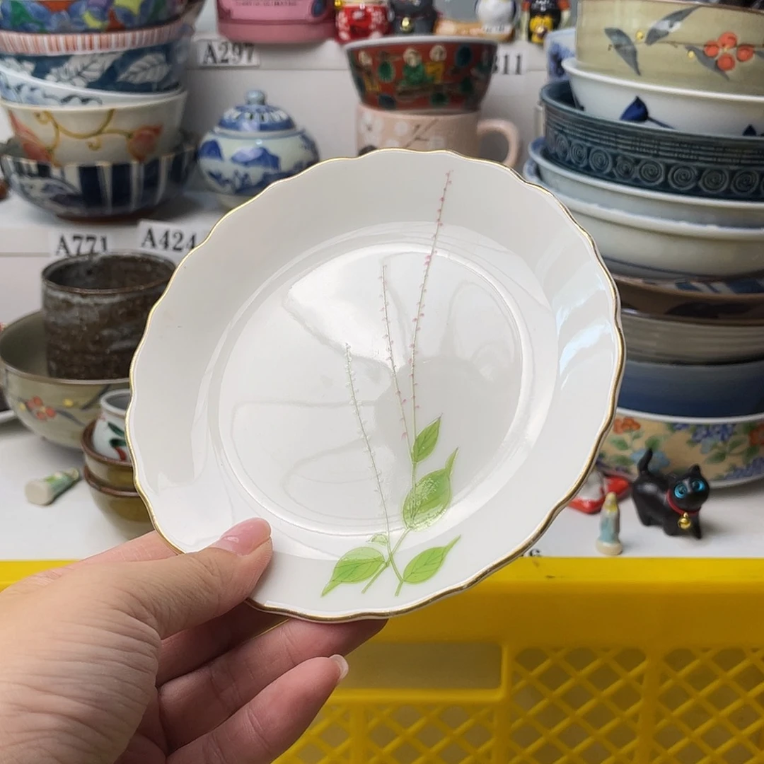 瓷片神****爱哈哈我要看啦打完就