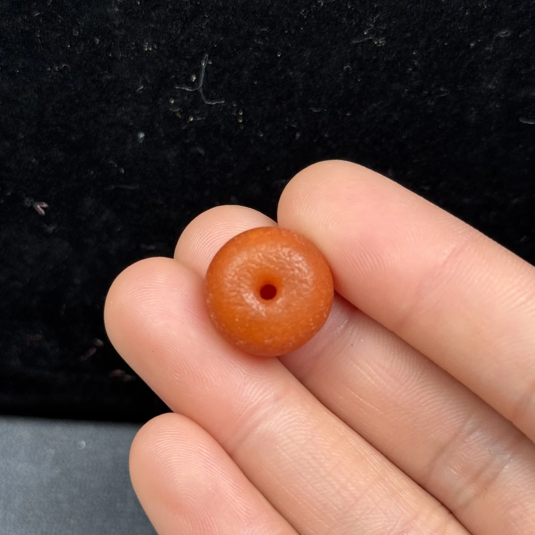 Y6527天然原矿蜜蜡 老蜡墩子 15.8*11mm抖音基地质检发货