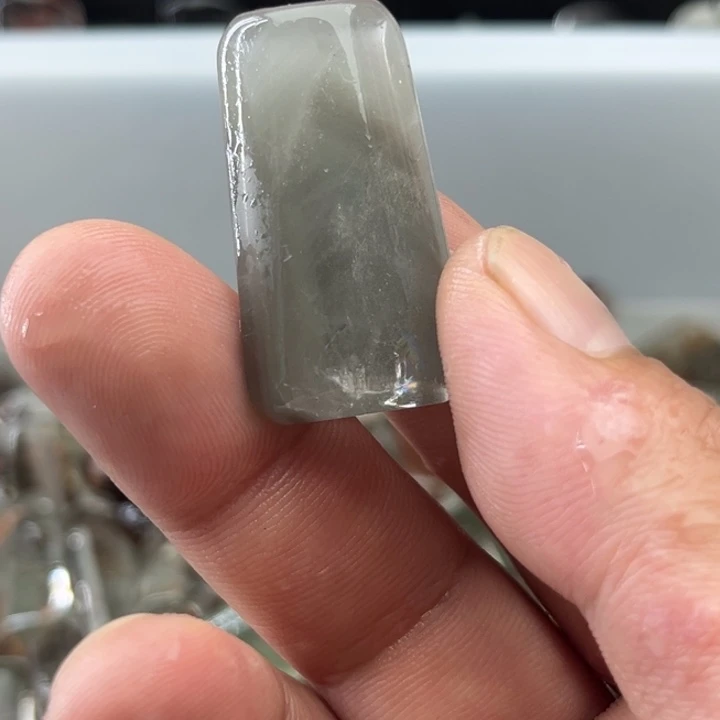 馒***咪未镶嵌吊坠(赠链)水晶