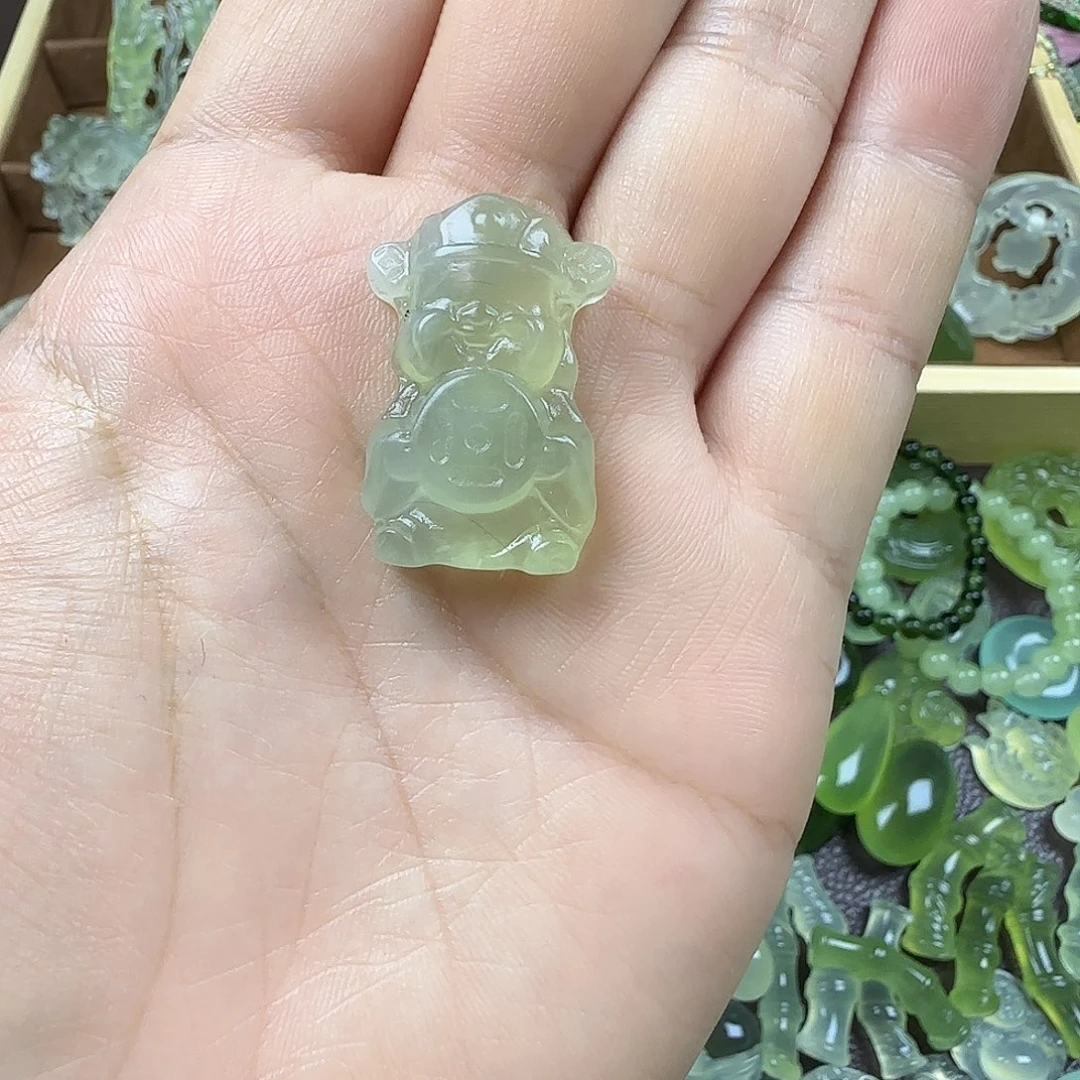 蛇纹石玉未镶嵌岫玉吊坠