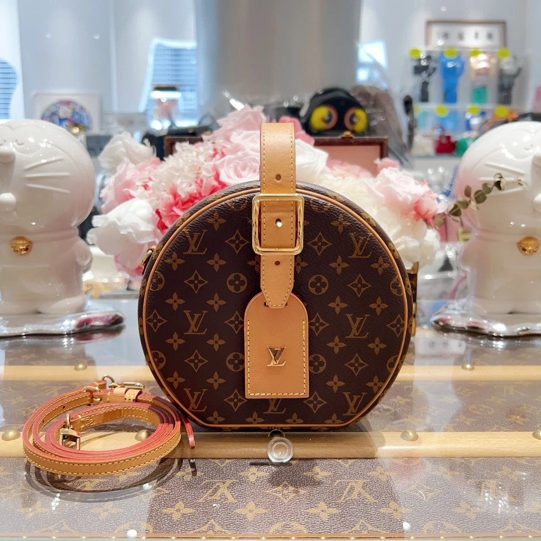 99新 LouisVuitton/路易威登 老花硬饼  专柜43500！尺寸17×15×8