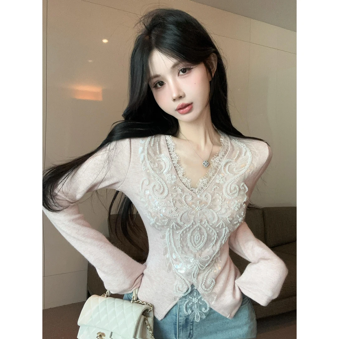 秋冬别致辣妹亮片刺绣v领修身打底衫女设计感超好看绝美长袖上衣