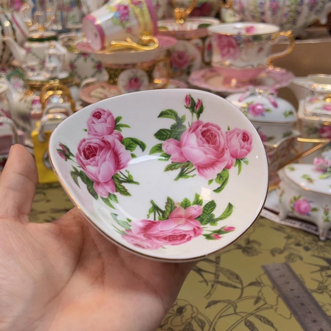 瓷片精美瓷器炸福利